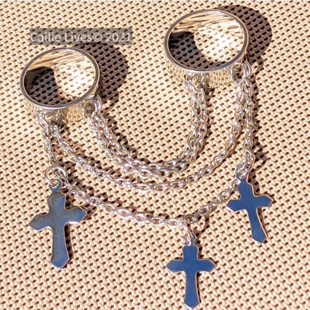 Triple Chain Layered Cross Charm Vintage Style Silver Tone Double Rings